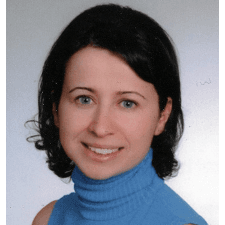 Doç. Dr. Emine Öztürk